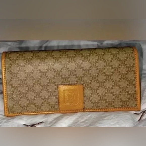 Celine Triomphe Wallet Womens Billfold Bi-fold Change Purse ID Holder Checkbook - Picture 9 of 16